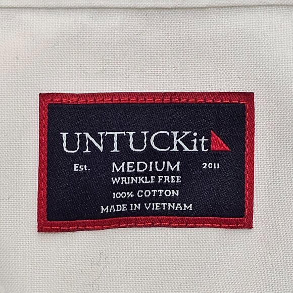 UNTUCKit Wrinkle Free Button Down M - Picture 4 of 7